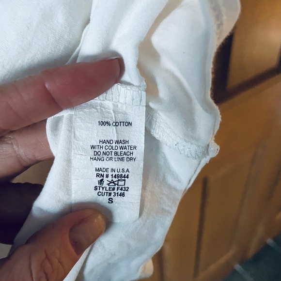 🐴 Western graphic tshirt size small - Picture 4 of 4